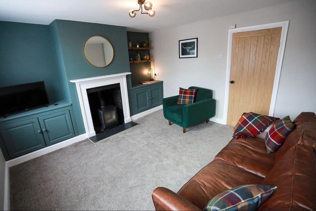Auctioneers Cottage Лаут Екстериор снимка